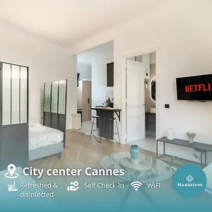https://hypercentre-palais-croisette-beach.fr-provencehotel.com
