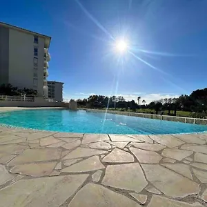 https://apt-il-gioiello-apt-2-pers-clim-piscine-parking.fr-provencehotel.com