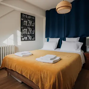https://loge-du-pr-carr-hypercentre.hotels-rhonealpes.com